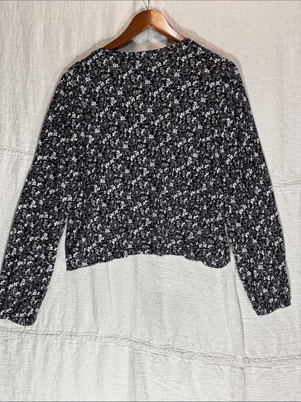 Lucky Brand Black Floral Long-Sleeve Peasant Blouse - Picture 7 of 11